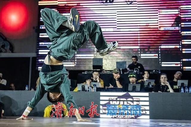 注入了强劲, 牌的有力 注入了强劲, 牌的有力